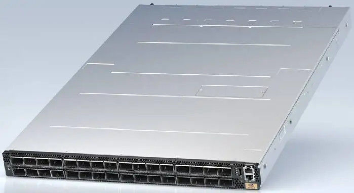 MQM9790-NS2F Mellanox Network Switch P2C Airflow 64 θύρα NDR 32 θύρα OSFP μη διαχειριζόμενη